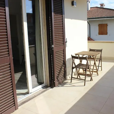 Kr Villa