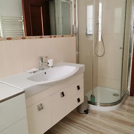 Kr Villa