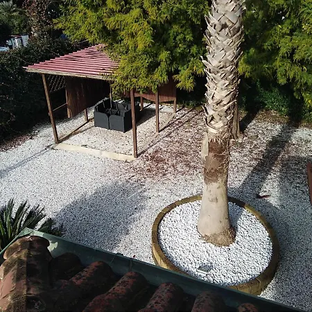 Villa Kr *